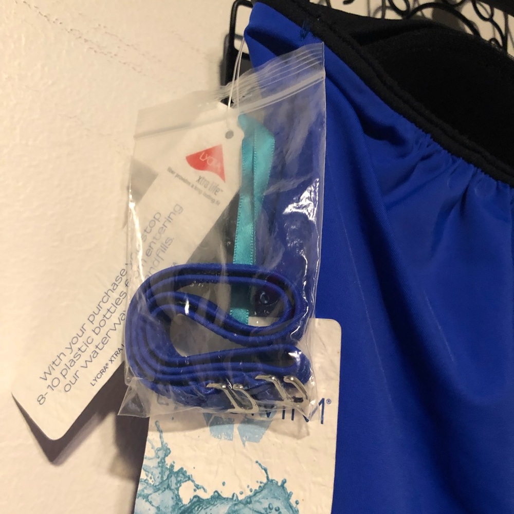AQUA GREEN, ECO SWIM WOMEN’S SWIM TOP NWT WITH STRAPS SIZE 8 IN BLUE COLOR - Picture 7 of 9